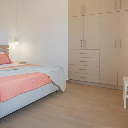 Peratzada Apartment